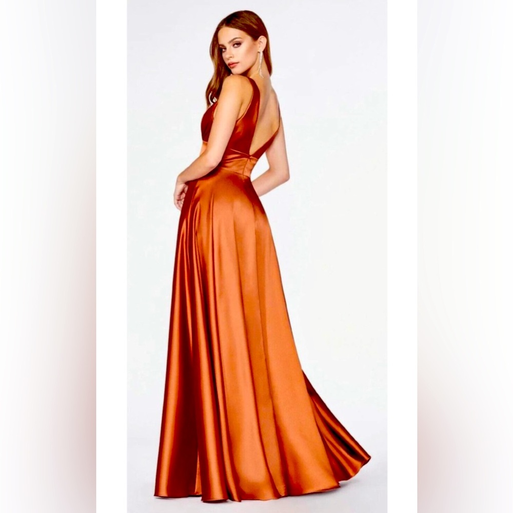 Cinderella Divine 7469 Satin Slowy A-line Dress Size 20 Sienna Slit, v-neck